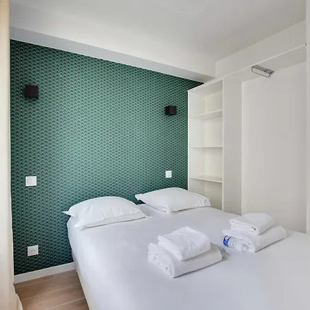 Tatil Evi Small And Modern Apartment 11Rd Paris Paris